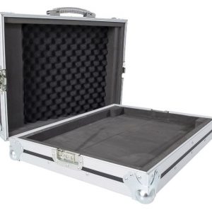 SOUNDCRAFT SIGNATURE 10